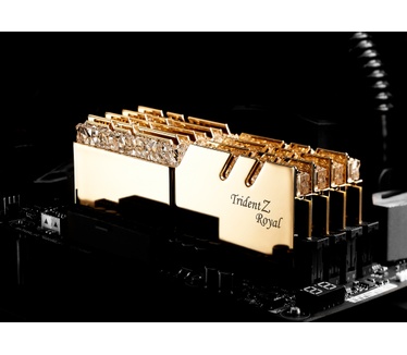G.Skill Trident Z Royal F4-4600C18D-16GTRG