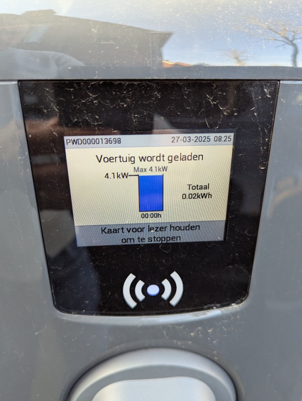 Afbeeldingslocatie: https://tweakers.net/i/w3sy1ZUyMSQxu4g50G_Zf0vgvc4=/x800/filters:strip_icc():strip_exif()/f/image/Dlhv7hUt9liFpg2ILYIy2BNB.jpg?f=fotoalbum_large