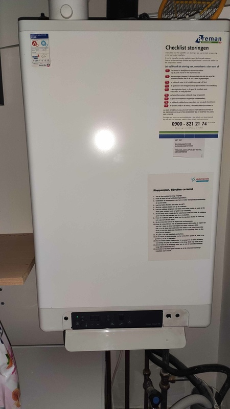 Afbeeldingslocatie: https://tweakers.net/i/w3zdo2etsShdwh9j2n-PRprnuBU=/x800/filters:strip_icc():strip_exif()/f/image/MkPtZ8nIIU8kw9ewavfYnQIY.jpg?f=fotoalbum_large