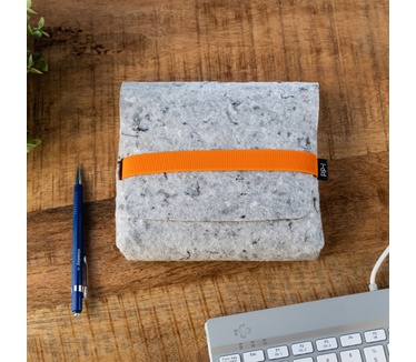 R-Go Tools R-Go Pouch vilten etui voor Split toetsenbord, tasje gemaakt van gerecycled textiel, sociaal product, grijs