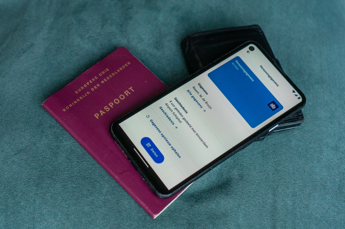 Nederland krijgt een paspoort voor op internet. Hoe gaat dat werken? -  Tweakers