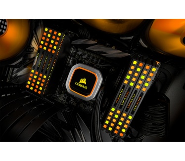 Corsair Dominator Platinum RGB CMT16GX4M2C3200C16