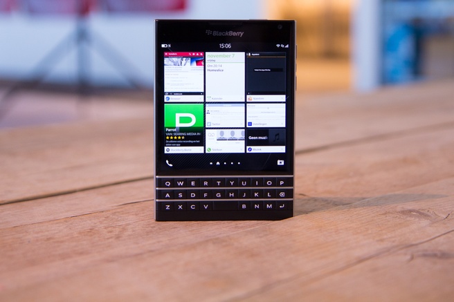 BlackBerry Passport afbeelding review