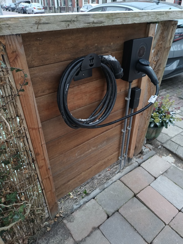 Afbeeldingslocatie: https://tweakers.net/i/wBAED-G45yNkJn7KTQJ4UjfwXvQ=/x800/filters:strip_icc():strip_exif()/f/image/0eYHcqBPwZNQiUKi8v7iYELp.jpg?f=fotoalbum_large