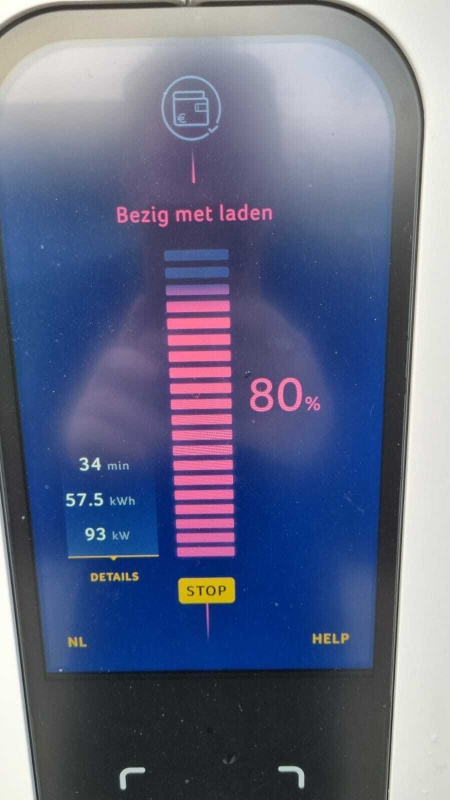 Afbeeldingslocatie: https://tweakers.net/i/wDD_UhoyUUGUzKZ6kJlNY8ySNJ0=/x800/filters:strip_icc():strip_exif()/f/image/XMbtTr5lj61DsY5lJfDp2g85.jpg?f=fotoalbum_large