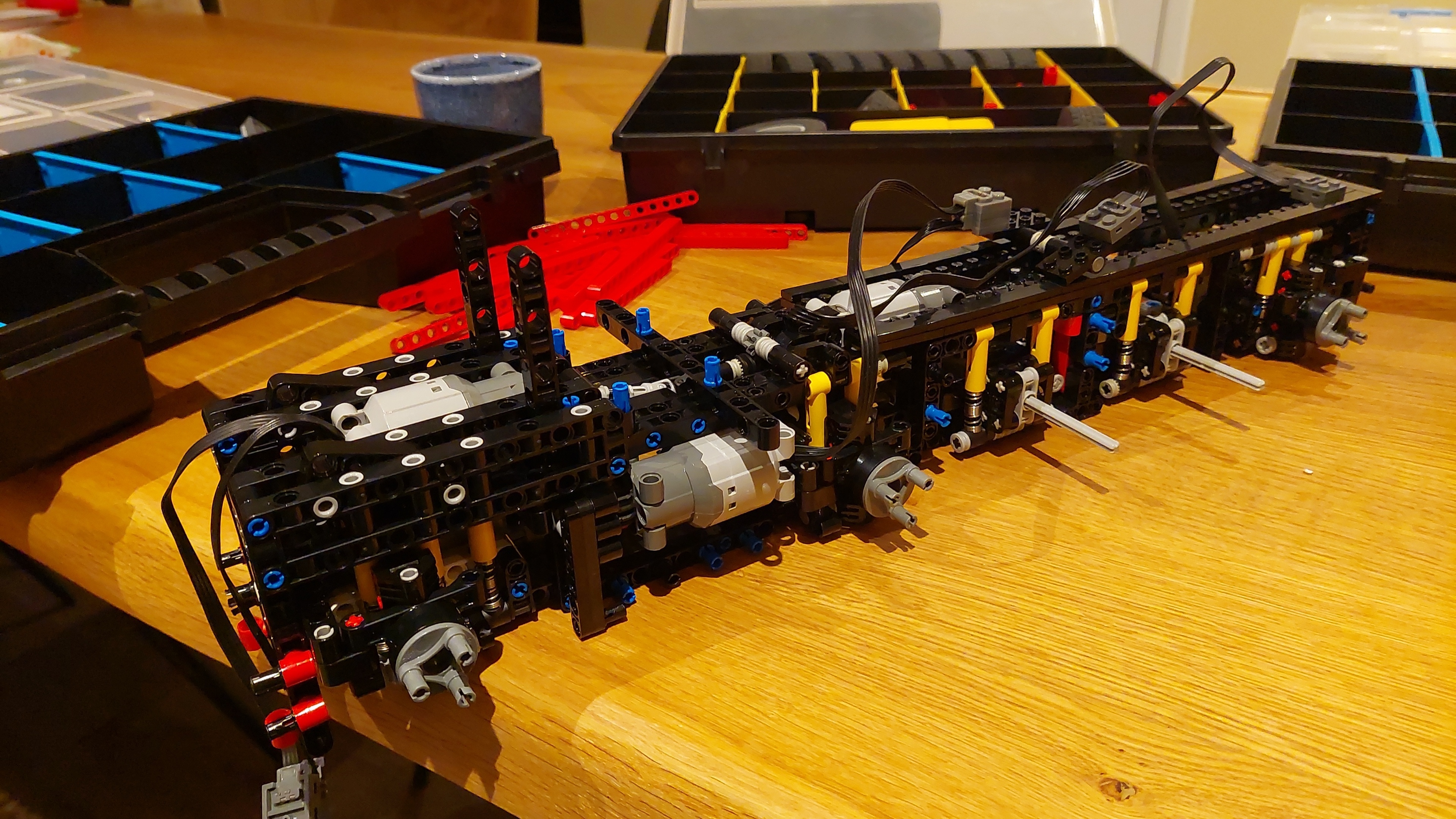 Afbeeldingslocatie: https://tweakers.net/i/wEA2MQDlh6Cv1K8PaWPbuO77Ge4=/fit-in/4920x3264/filters:max_bytes(3145728):no_upscale():strip_icc():strip_exif()/f/image/eISkO9dbsXPQR00B1FJvEns3.jpg?f=user_large