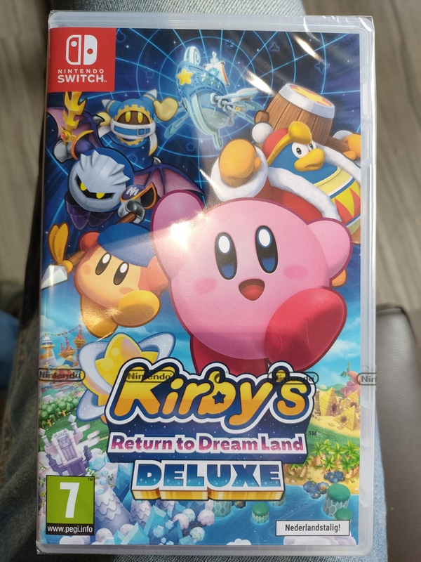 Afbeeldingslocatie: https://tweakers.net/i/wEByZXsNQC-zqPzyBDKZxvMMBTw=/x800/filters:strip_icc():strip_exif()/f/image/vkUHdXKMHoTO4lxkFr6fLDbp.jpg?f=fotoalbum_large