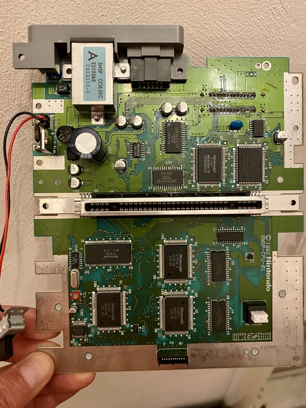 Afbeeldingslocatie: https://tweakers.net/i/wEk3NPOa4FZDLMlqg-rVc1qlxuE=/x800/filters:strip_icc():strip_exif()/f/image/hBmPs08sQsWwpoDU0exWQ4q5.jpg?f=fotoalbum_large