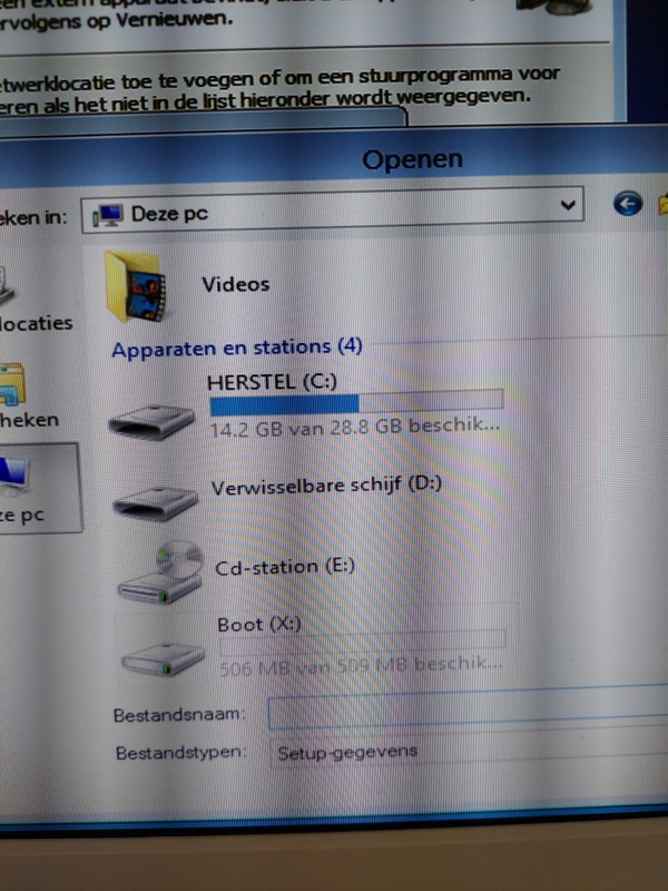 Afbeeldingslocatie: https://tweakers.net/i/wJrOcFrU6p_V6RhqrISkvIuizQU=/x800/filters:strip_icc():strip_exif()/f/image/ncsHY2cSzNy9RKz7dAzv06xO.jpg?f=fotoalbum_large