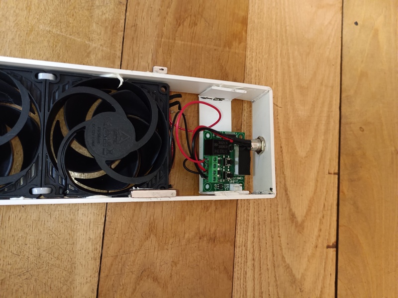 Afbeeldingslocatie: https://tweakers.net/i/wK08dtTcIDYLJCkkBokXDTE2bUg=/800x/filters:strip_icc():strip_exif()/f/image/Bj5WPNZYMQSvDCD7GBdxyRoa.jpg?f=fotoalbum_large