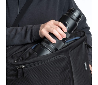 Think Tank Photo Shape Shifter 37L