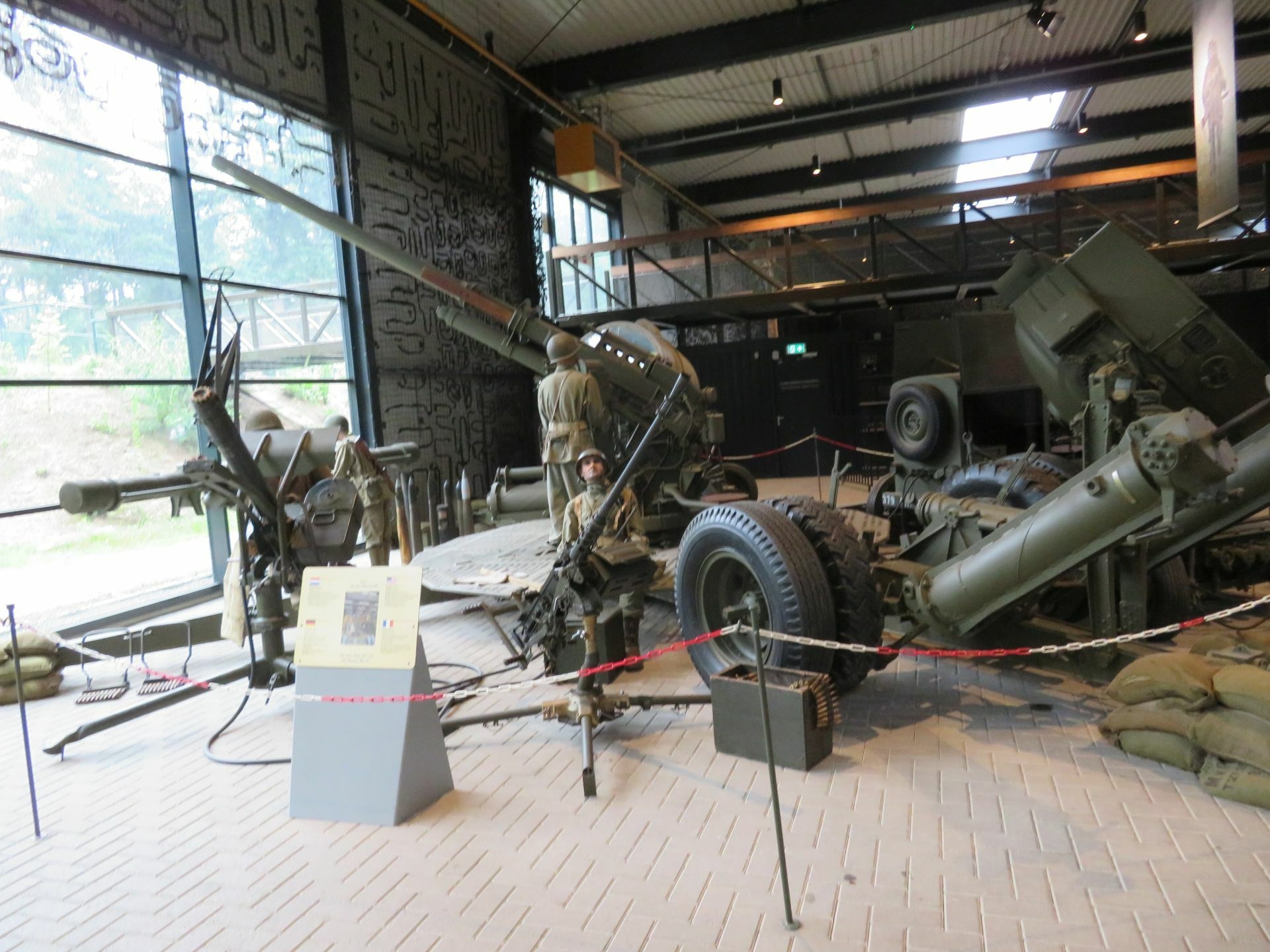 Afbeeldingslocatie: https://tweakers.net/i/wXchOr1XFyMuJvJPlSTkcz6B-X8=/full-fit-in/4920x3264/filters:max_bytes(3145728):no_upscale():strip_icc():fill(white):strip_exif()/f/image/TmEviwAcLqpI9ozsh4yjDSjx.jpg?f=user_large