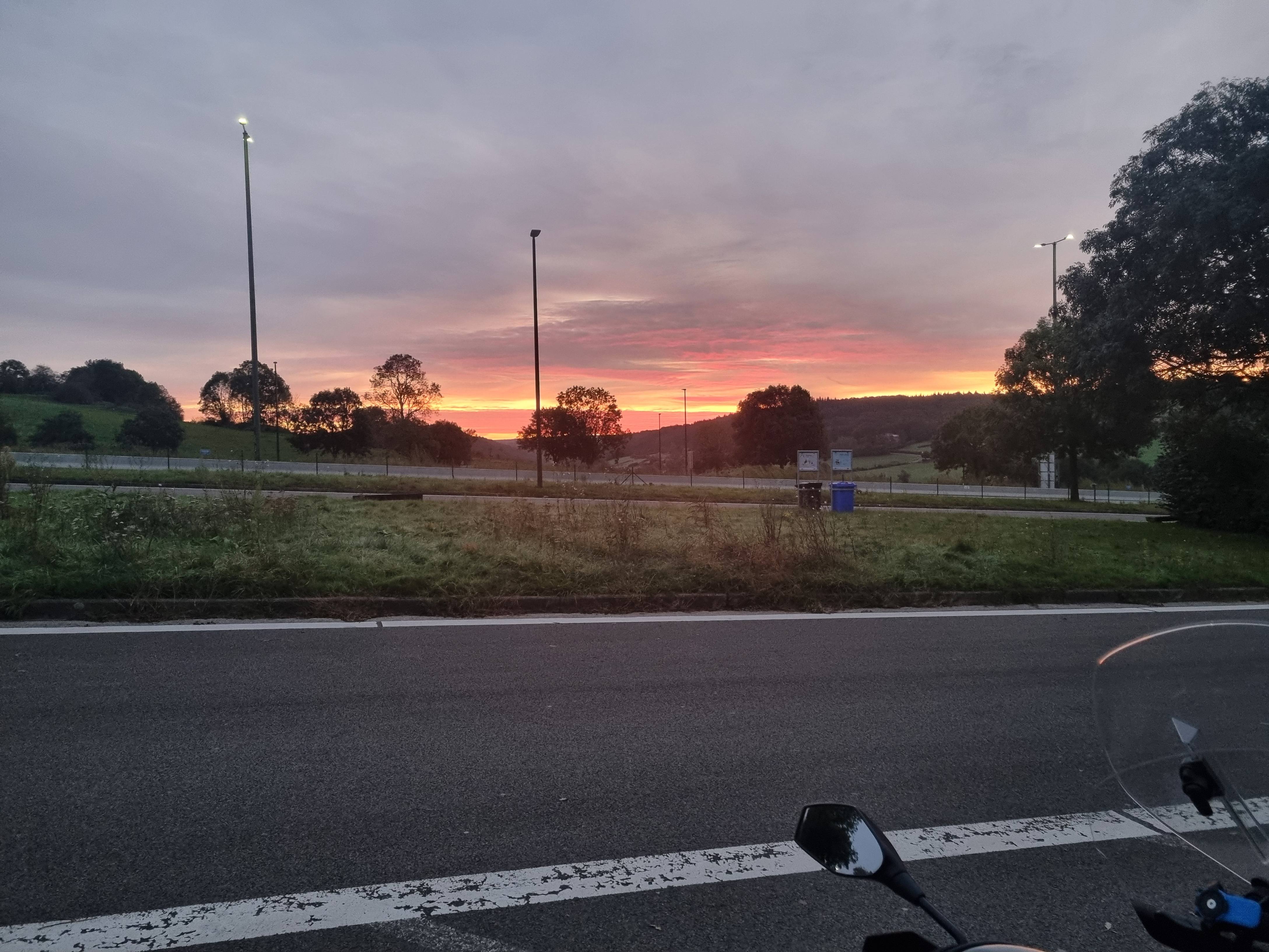 Afbeeldingslocatie: https://tweakers.net/i/wZ8sI7vce0fHPIfmwfEOv7x0quc=/full-fit-in/4920x3264/filters:max_bytes(3145728):no_upscale():strip_icc():fill(white):strip_exif()/f/image/V2vHQYzuEEtTy8DPv1EPF87o.jpg?f=user_large