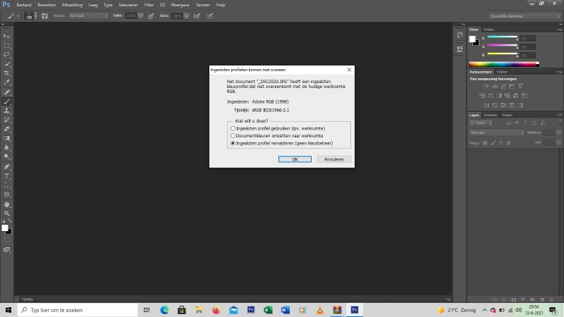 Afbeeldingslocatie: https://tweakers.net/i/wZcpl5qZSrTrNZCoDkHPbe5sUhk=/800x/filters:strip_icc():strip_exif()/f/image/4CMLNEy3gGjeHqJLZLQXCVKx.jpg?f=fotoalbum_large