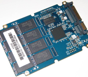 Crucial M225