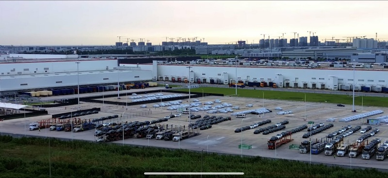 Afbeeldingslocatie: https://tweakers.net/i/wgl6wWptqKLG9uJBuLTdtM3x4aI=/800x/filters:strip_icc():strip_exif()/f/image/BIqsemMJPy0bNC4GiKGGS5kc.jpg?f=fotoalbum_large