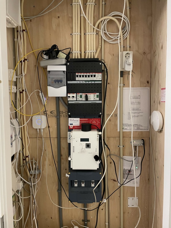 Afbeeldingslocatie: https://tweakers.net/i/wgwfmlJpr0OJhoDN6dLv4aDvZgk=/x800/filters:strip_icc():strip_exif()/f/image/3Nz9gJnfWT6Pq5Q5geDTn6FD.jpg?f=fotoalbum_large