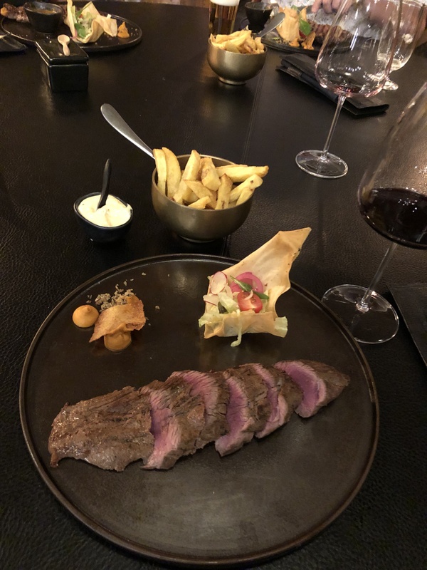 Afbeeldingslocatie: https://tweakers.net/i/wi8eYYbunoZnF_7do4PiSdgElLY=/x800/filters:strip_icc():strip_exif()/f/image/70fcSDLpvukLAUzFfAn68Gxc.jpg?f=fotoalbum_large