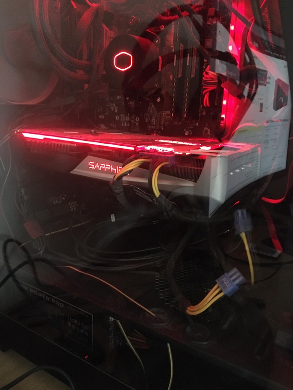 Afbeeldingslocatie: https://tweakers.net/i/wkClq0YUNwcA2ArzQaGATVMkD-I=/x800/filters:strip_icc():strip_exif()/f/image/cU6UjAd2giHARrwpDzmsjegs.jpg?f=fotoalbum_large
