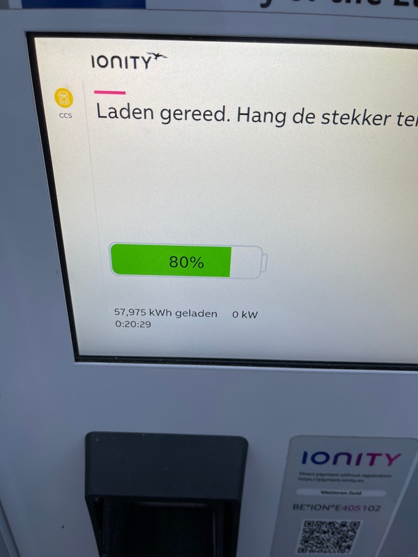 Afbeeldingslocatie: https://tweakers.net/i/wkZRUwOtpWuhZqGvaE4_QmnjczA=/x800/filters:strip_icc():strip_exif()/f/image/fzDhT091ktyzmP5ldP9FZPlQ.jpg?f=fotoalbum_large