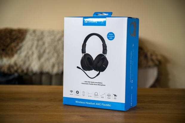 Afbeeldingslocatie: https://tweakers.net/i/wmP45mSzu9esvXw5LsBKGETilcI=/620x/filters:strip_icc():strip_exif()/m/674583/1W50jbPF9PJ46LrDNWs9DMfteHOfafSY3dlxxG2GL623Uh0qSL.jpeg?f=620xauto