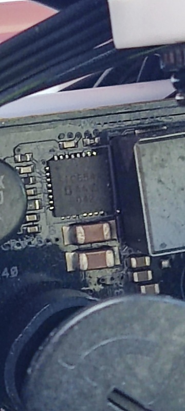 Afbeeldingslocatie: https://tweakers.net/i/wntfTM6GuqVtsPYQbPyu4FJ3V7o=/x800/filters:strip_icc():strip_exif()/f/image/HoLYxDxDiBFJLLe5d47kbDKp.jpg?f=fotoalbum_large