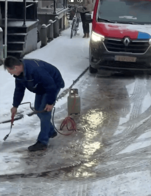 Afbeeldingslocatie: https://tweakers.net/i/wp47Zk_bxNyJqvgg7ewhhg5qU5w=/fit-in/4000x4000/filters:no_upscale():strip_exif()/f/image/RtTCSFiiB5MfywnZ39BR9Vhb.png?f=user_large