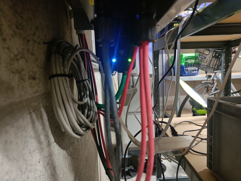 Afbeeldingslocatie: https://tweakers.net/i/wrhifH81ikFrhFVZ95iSE7PnA5c=/800x/filters:strip_icc():strip_exif()/f/image/daeIEC4q64Yr00iHrnG4sq6s.jpg?f=fotoalbum_large