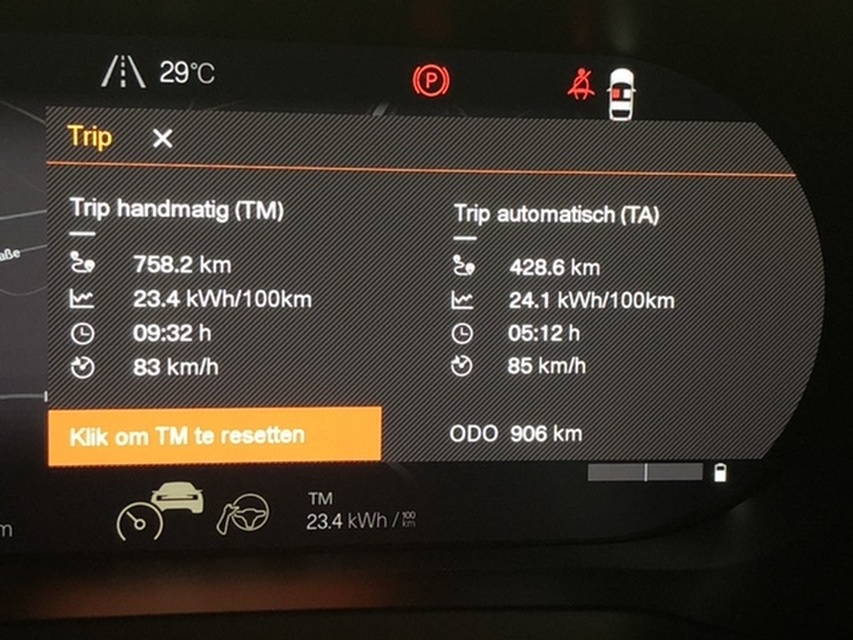 Afbeeldingslocatie: https://tweakers.net/i/wsgfJhAnMB2YRdphTM-p_o4y1yg=/full-fit-in/4920x3264/filters:max_bytes(3145728):no_upscale():strip_icc():fill(white):strip_exif()/f/image/az7CxJavXwjoy6gBVJLxHRL9.jpg?f=user_large
