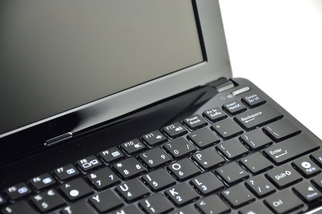 Asus Eee PC 1015PEM
