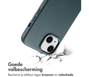 Accezz MagSafe Leather Backcover iPhone 15 - Donkergroen
