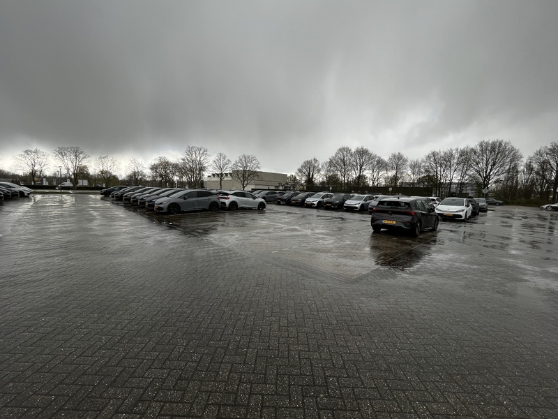 Afbeeldingslocatie: https://tweakers.net/i/x0fF-6QwzhDBtzey-Lo5OnqGJ94=/800x/filters:strip_icc():strip_exif()/f/image/RfIHTXWUMPyoG44nIHNMP6cd.jpg?f=fotoalbum_large