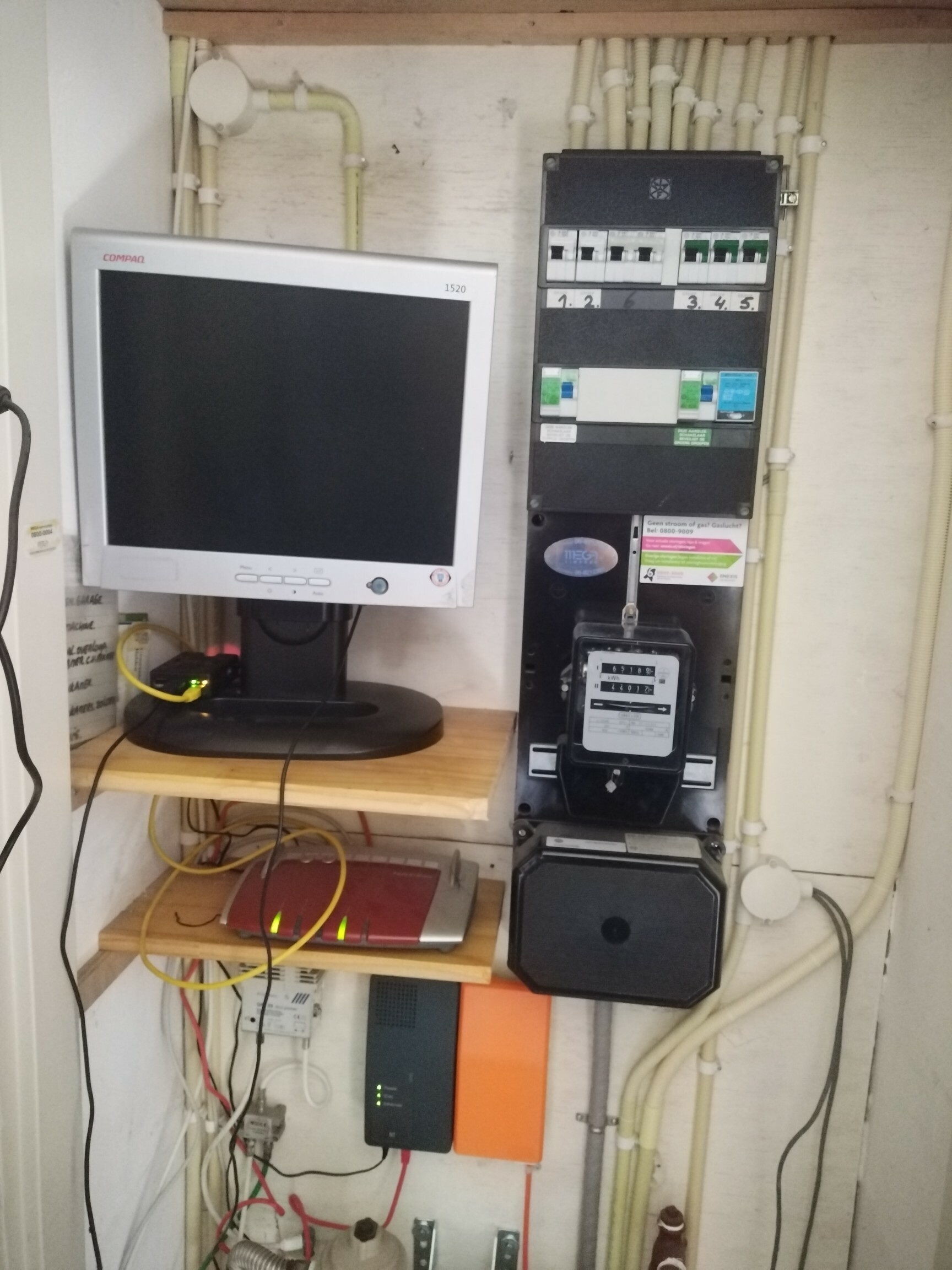 Afbeeldingslocatie: https://tweakers.net/i/x1HbLcMfo-43Qb0NpqZtnDvTq-U=/full-fit-in/4920x3264/filters:max_bytes(3145728):no_upscale():strip_icc():fill(white):strip_exif()/f/image/wuwpWdo77Jy5B0BIB5NB7S34.jpg?f=user_large