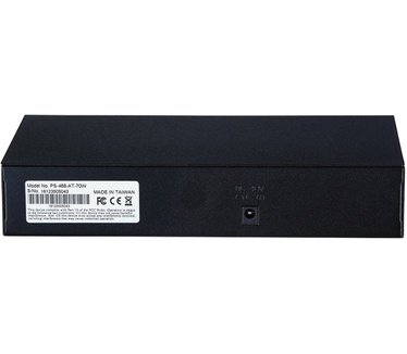 Intellinet 8-Port Fast Ethernet PoE+ Switch, 8 x PoE ports, IEEE 802.3at/af Power-over-Ethernet (PoE+/PoE), Endspan, Desktop (Euro 2-pin plug)