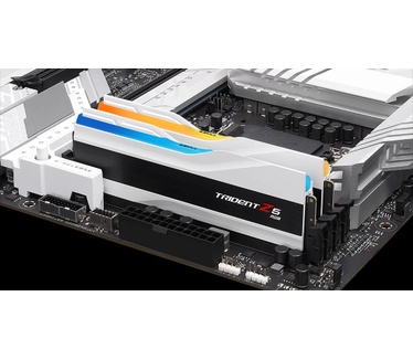 G.Skill F5-6400J3239F48GX2-TZ5RW