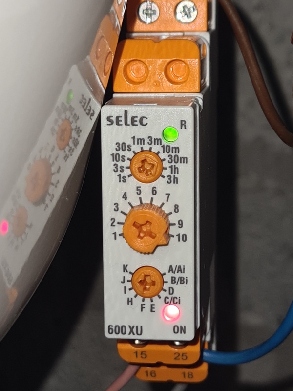 Afbeeldingslocatie: https://tweakers.net/i/x2IeAzuBPxYKDBMubD2bDuwkalE=/x800/filters:strip_icc():strip_exif()/f/image/QvWNrmG8H8WYt3ZlfpUtZ4GU.jpg?f=fotoalbum_large