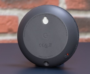 Productfoto's en teardown Google Home Mini en Nest Mini