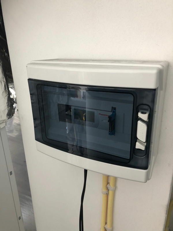 Afbeeldingslocatie: https://tweakers.net/i/x4gE6LFcNYhMIRwnFQR8u2PwPi4=/x800/filters:strip_icc():strip_exif()/f/image/qcHpx0h2M7RZi2OayYCmEDzZ.jpg?f=fotoalbum_large