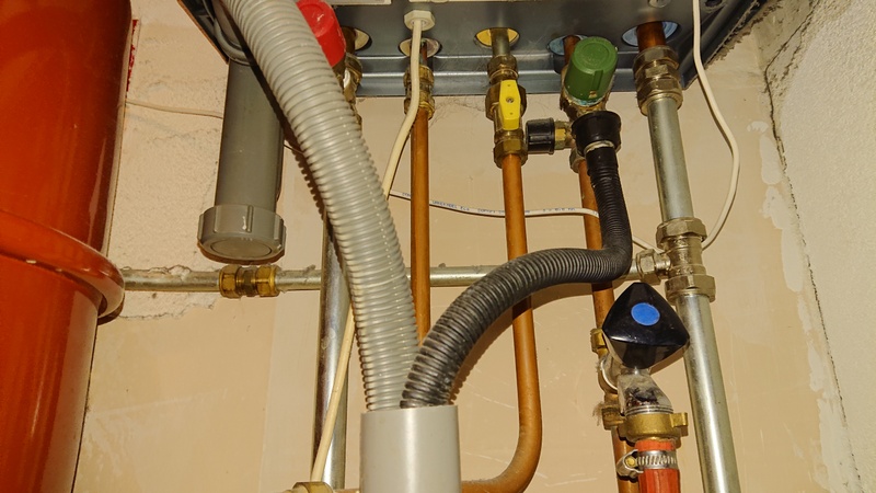 Afbeeldingslocatie: https://tweakers.net/i/x53PdfVrF5zMGfjjpdN5Slt-C-Q=/800x/filters:strip_icc():strip_exif()/f/image/2oiX6l2iiwAm1iDxCY7iu5Y9.jpg?f=fotoalbum_large