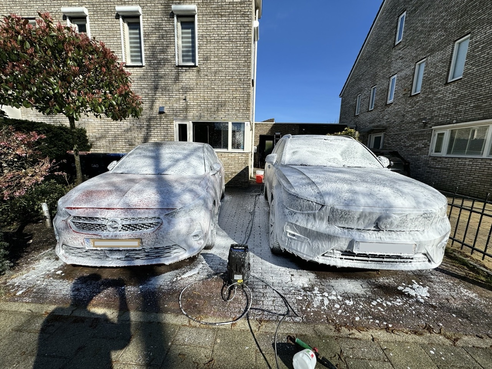 Afbeeldingslocatie: https://tweakers.net/i/x5NdxD_5ZYqofYrXJ_G7eiQMarA=/full-fit-in/4920x3264/filters:max_bytes(3145728):no_upscale():strip_icc():fill(white):strip_exif()/f/image/o9RlVbXyGYPfyqVGgycM6mWE.jpg?f=user_large