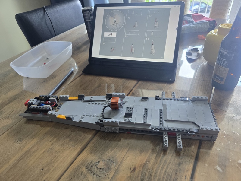 Afbeeldingslocatie: https://tweakers.net/i/x5QX2SqgdlhVs5hPpBWFX0LHFuk=/800x/filters:strip_icc():strip_exif()/f/image/beXQUD8gyhnMcCRdowVaGTDU.jpg?f=fotoalbum_large