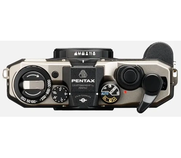 Pentax 17