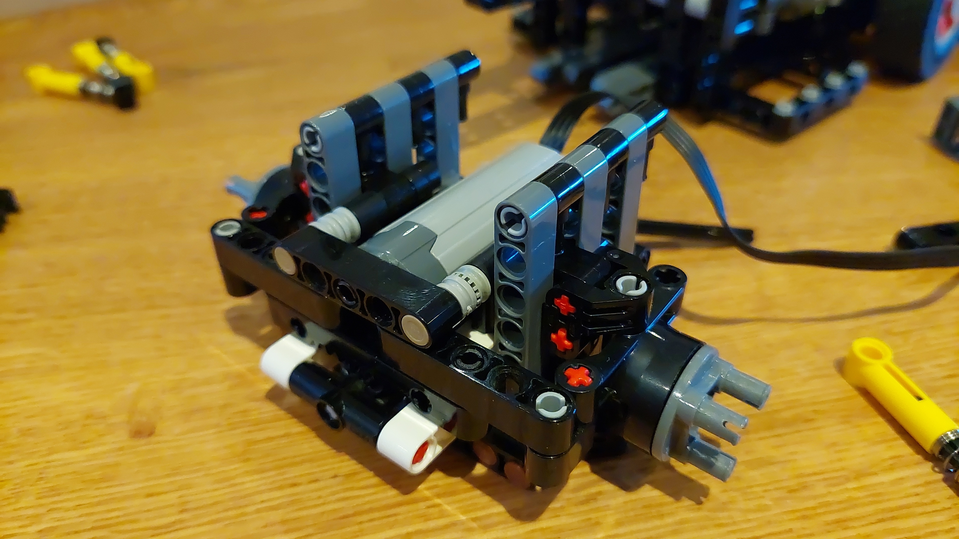 Afbeeldingslocatie: https://tweakers.net/i/xAXKPBEv67T6mMFQ50jvyyx8kjY=/fit-in/4920x3264/filters:max_bytes(3145728):no_upscale():strip_icc():strip_exif()/f/image/yhLTKfa8MIbYwyPzdgDdixiL.jpg?f=user_large