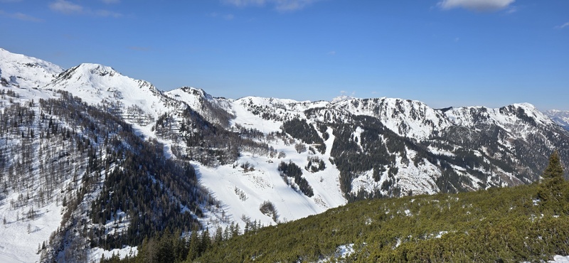 Afbeeldingslocatie: https://tweakers.net/i/xBA-c0IHzdVz0BUublNeKPBNMZY=/800x/filters:strip_icc():strip_exif()/f/image/SVdnXVUVm9m4mdiNdm8voiUi.jpg?f=fotoalbum_large