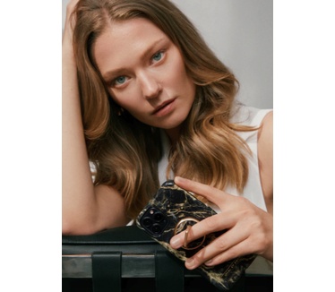 iDeal of Sweden Golden Smoke Marble