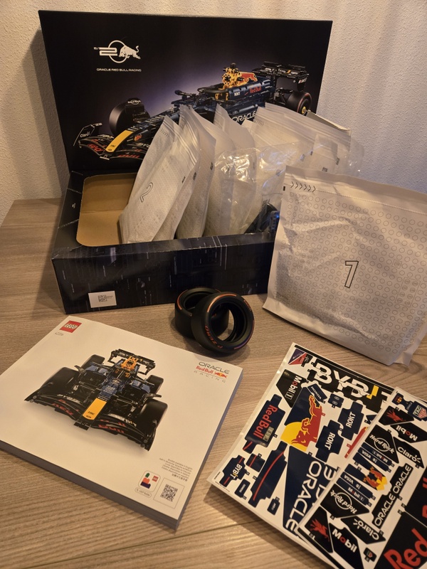 Afbeeldingslocatie: https://tweakers.net/i/xFFOot8h9s_Oarc3nKOppo_55-M=/x800/filters:strip_icc():strip_exif()/f/image/HLJ6nKijXAoJDzZriANaCzSM.jpg?f=fotoalbum_large