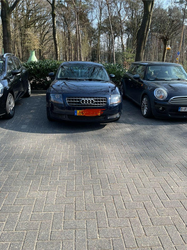 Afbeeldingslocatie: https://tweakers.net/i/xGW0MwkVqx09_z0nUdNJBA_W8Xc=/x800/filters:strip_icc():strip_exif()/f/image/1NpcleQ7H2LIYRaVwiwFf0i4.jpg?f=fotoalbum_large