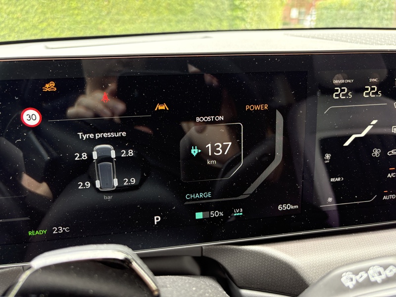 Afbeeldingslocatie: https://tweakers.net/i/xK4crcNkqeMGp5cLz0c8huc5vU4=/800x/filters:strip_icc():strip_exif()/f/image/fX5vB3NzXvgX5L54qfjvvPp3.jpg?f=fotoalbum_large