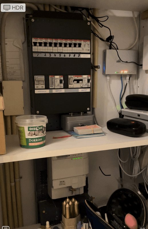 Afbeeldingslocatie: https://tweakers.net/i/xN3RFx6RfkvIFyZ7ysKAy220i3o=/x800/filters:strip_exif()/f/image/mxSUzJZoFuexbwFpyrholPSH.png?f=fotoalbum_large