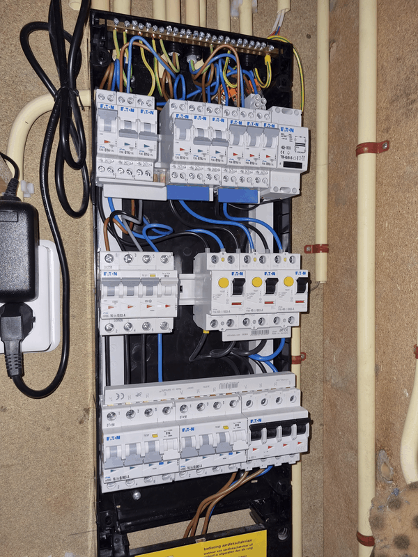 Afbeeldingslocatie: https://tweakers.net/i/xOEGjIlzia-zjEyMOL-d90UflAs=/x800/filters:strip_exif()/f/image/0agn2Kc4eIxcx0ZRWQIjFbF0.png?f=fotoalbum_large